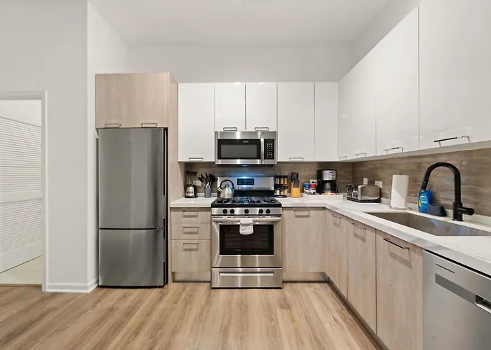 Spacious 3br Urban Getaway W Gym Hébergement de vacances