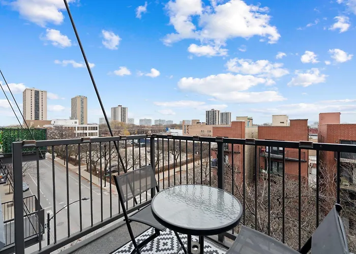 Spacious 3br Urban Getaway W Gym